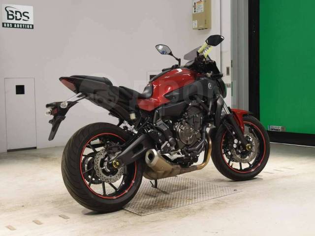 Yamaha MT-07. 700. ., , ,  .     