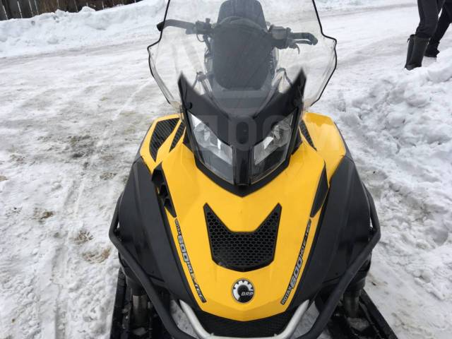 BRP Ski-Doo Skandic SWT. ,  ,   