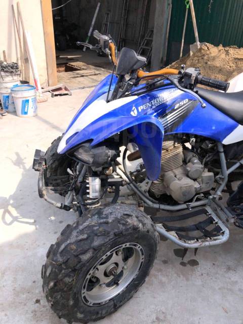 Yamaha Raptor. ,  \,   