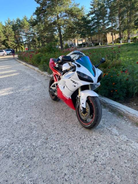 Yamaha R1. 1 000. ., , ,   