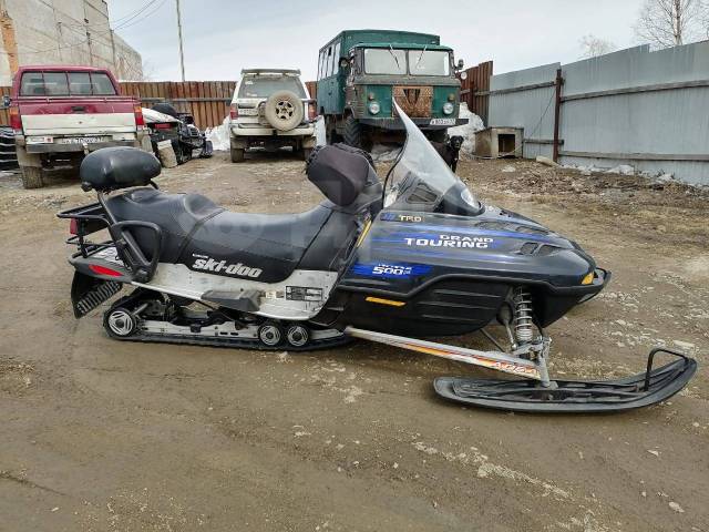 BRP Ski-Doo Grand Touring. ,  ,   