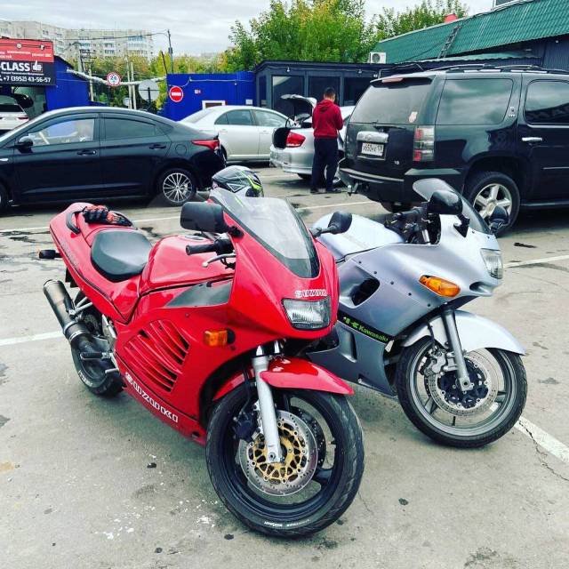 Suzuki rf 400r