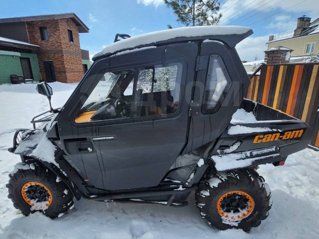 BRP Can-Am Commander XT-P. ,  \,   