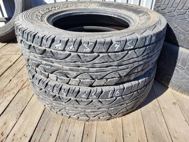 Dunlop Grandtrek AT3 225/75r16 110/107S