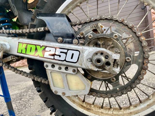 Kawasaki KDX 250. 250. ., , ,   