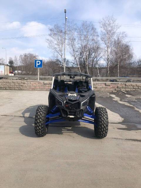 BRP Can-Am Maverick X RS Turbo RR. ,  \,   