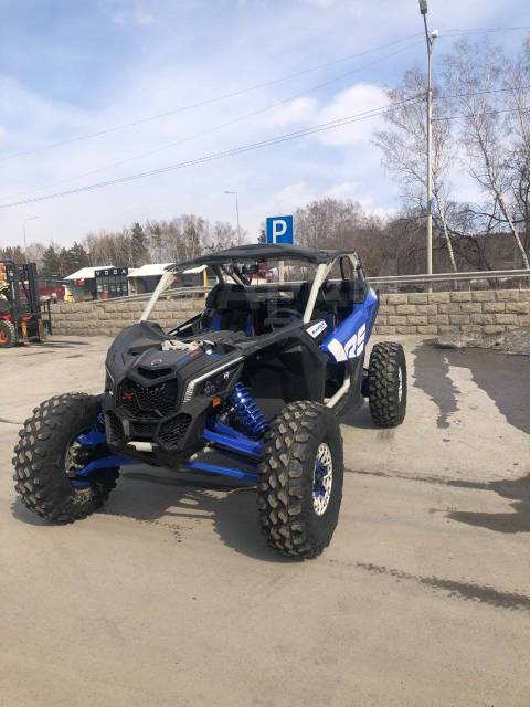 BRP Can-Am Maverick X RS Turbo RR. ,  \,   