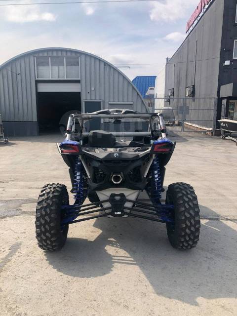 BRP Can-Am Maverick X RS Turbo RR. ,  \,   