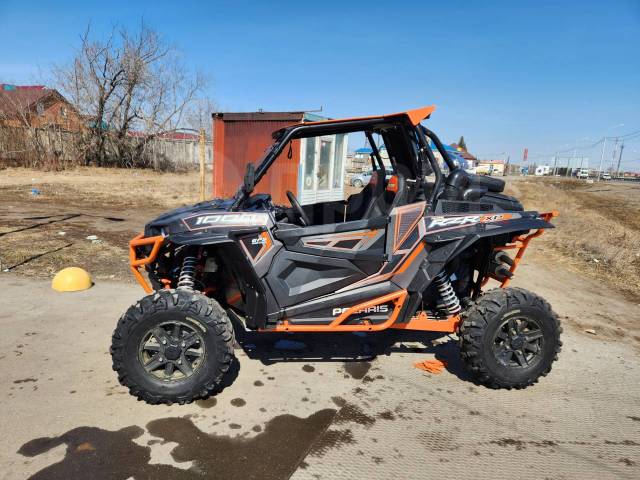 Polaris RZR. ,  \,   