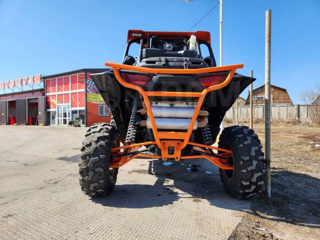 Polaris RZR. ,  \,   