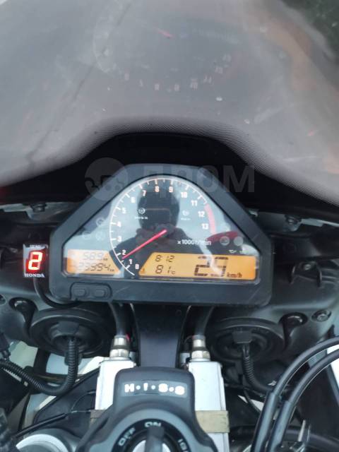 Honda CBR 1000RR Fireblade. 1 000. ., , ,   