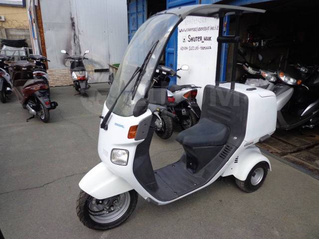 Трёхколёсный скутер Honda Gyro