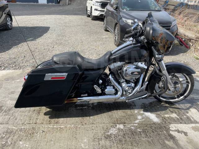 Harley-Davidson Street Glide. 1 750. ., , ,   