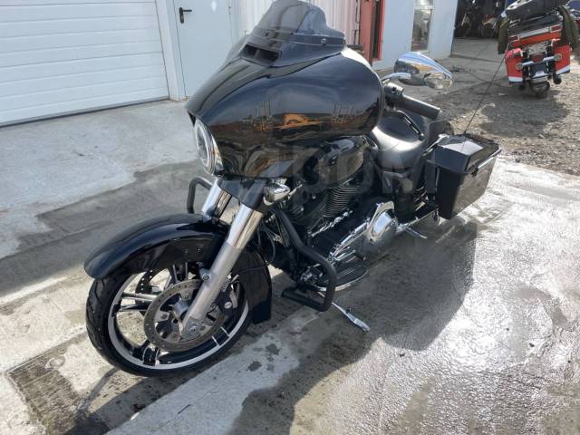 Harley-Davidson Street Glide. 1 750. ., , ,   