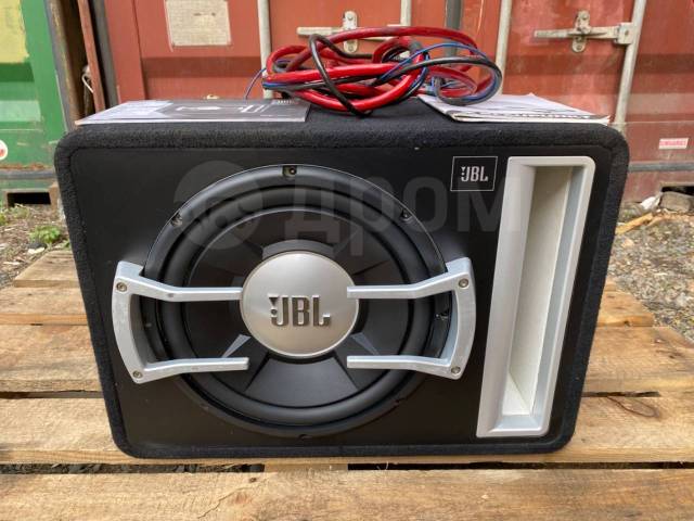 Сабвуфер JBL + усилитель Blaupunkt VA-475 + конденсатор Stinger ...