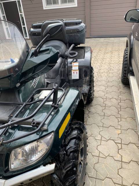 Arctic Cat 700. ,  \,   