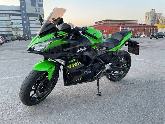 Мотоцикл Kawasaki Ninja 650 KRT 2019 обзор