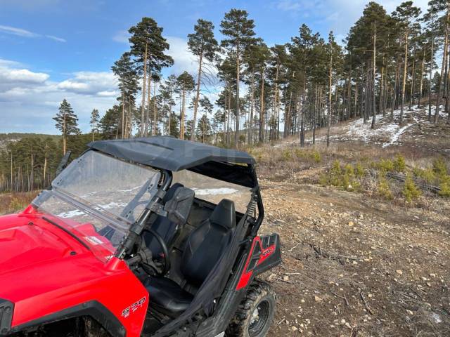 Polaris RZR 570. ,  \,   