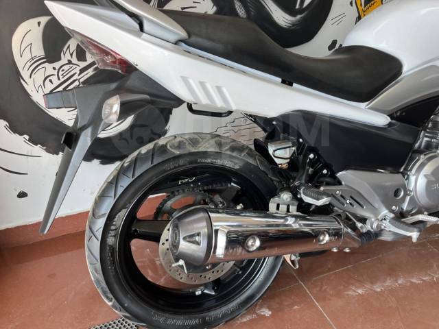 Suzuki GSR 250 Inazuma. 250. ., , ,   