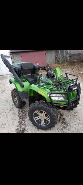 Arctic Cat 700. ,  \,   