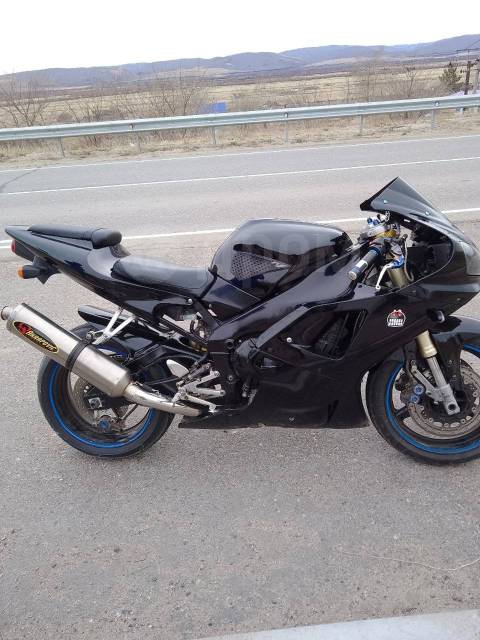 Yamaha YZF-R1. 1 000. ., ,  