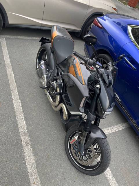 Ducati Diavel Carbon. 1 200. ., , ,   