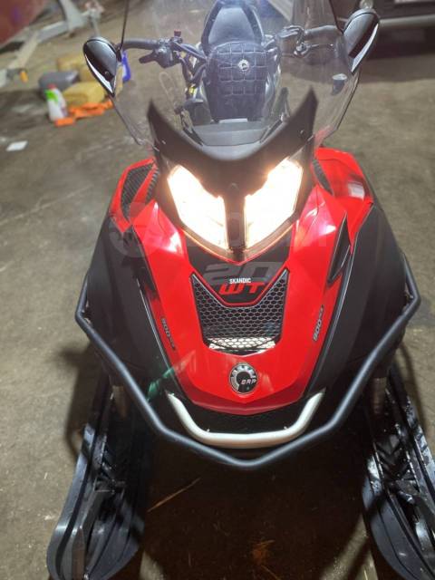 BRP Ski-Doo. ,  ,   