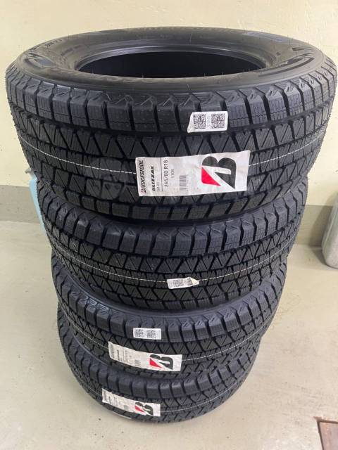 今季一番 BLIZZAK 110Q 265/60R18 DM-V3 タイヤ - theceliacscene.com