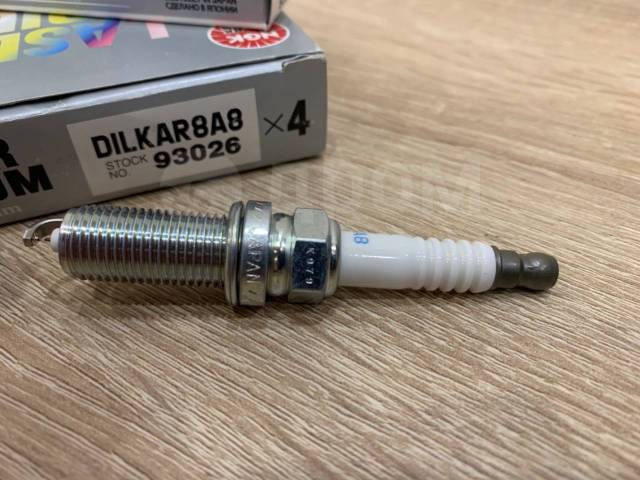 Купить Свечи зажигания NGK Dilkar8A8 93026 CH-R Auris 8Nrfts 9Nrfts ...