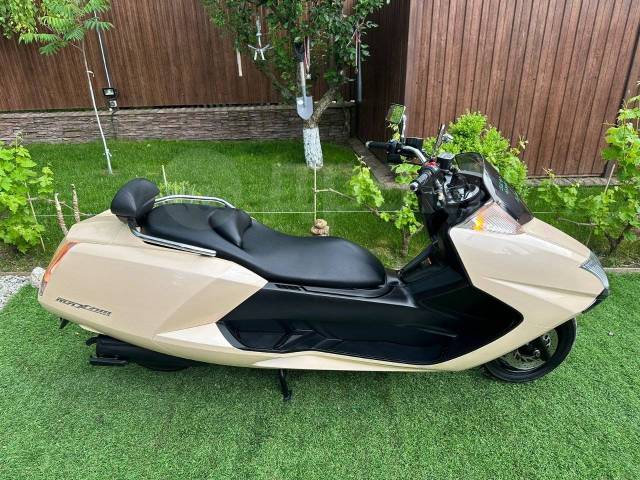 Yamaha Maxam. 249. ., , ,   