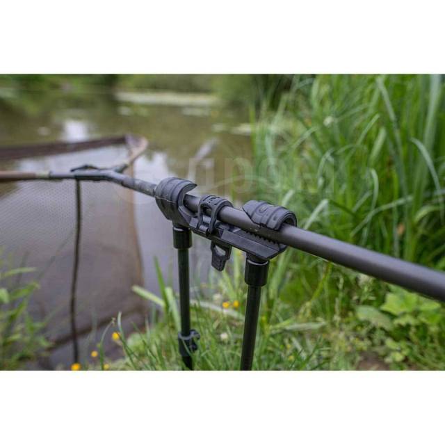    Black Avid carp A0480036 