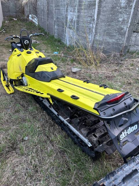 BRP Ski-Doo Summit X T3. ,  ,   