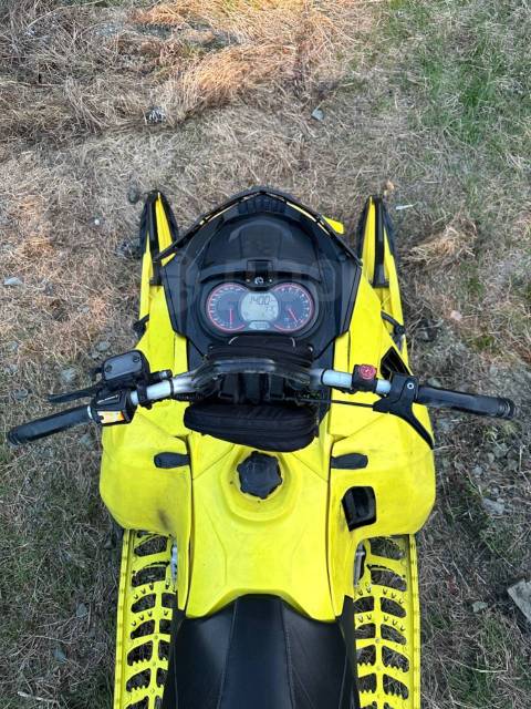 BRP Ski-Doo Summit X T3. ,  ,   