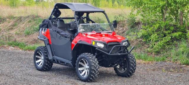 Polaris RZR 570. ,  \ 