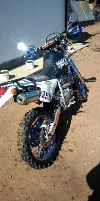 Suzuki Djebel 250. 250. ., , ,   