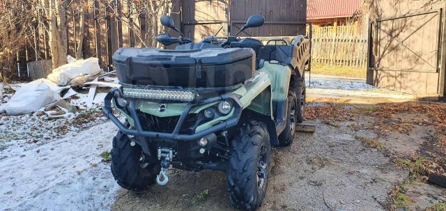 BRP Can-Am Outlander 1000. ,  \,   