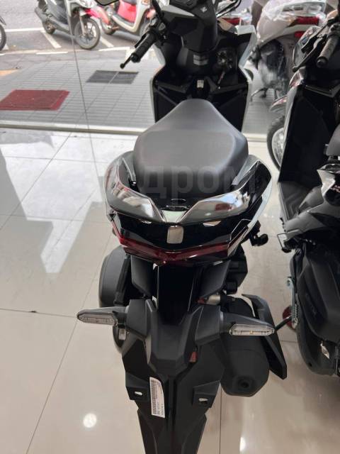 Honda ADV 160. 160. ., , ,  .     