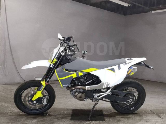 Husqvarna 701 Supermoto. 692. ., , ,   