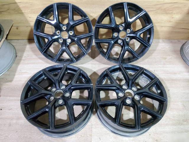Toyota RAV4 диски r18, 18", 1 шт, 5x114.3, 13,00 кг. литой, 60,1 мм. 4 ...