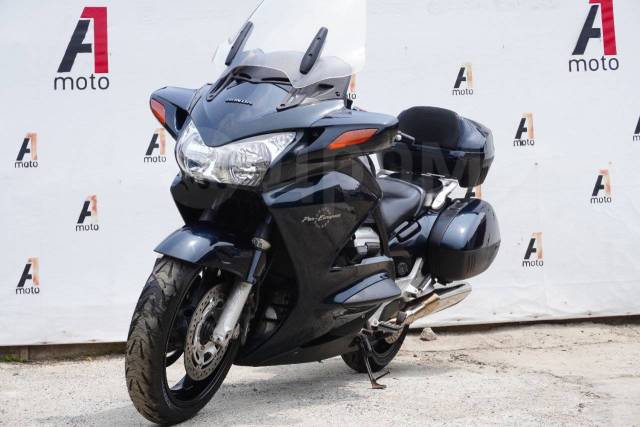 Honda ST 1300. 1 300. ., , ,   