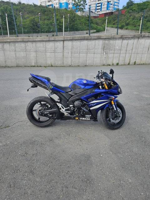 Yamaha R1. 1 000. ., , ,   