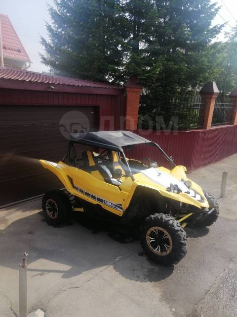 Yamaha YXZ 1000R. ,  \,   