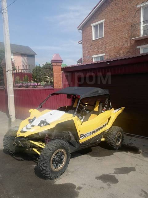 Yamaha YXZ 1000R. ,  \,   