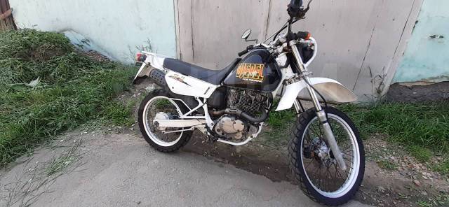 Suzuki Djebel 200. 200. ., , ,   