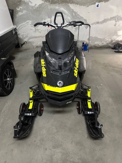 BRP Ski-Doo Summit X. ,  ,   