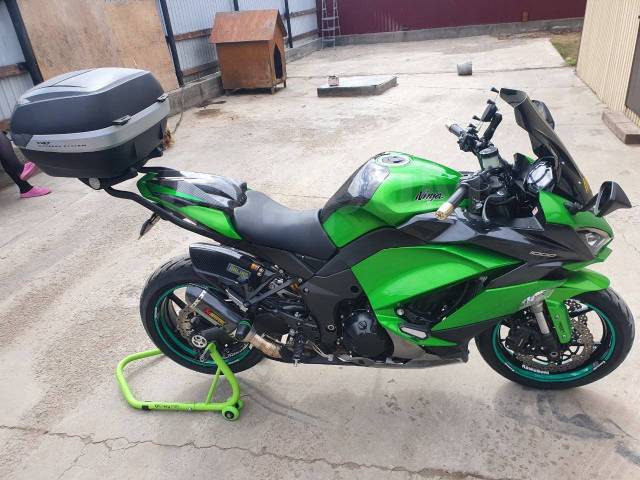 Kawasaki Ninja 1000. 1 042. ., , ,   