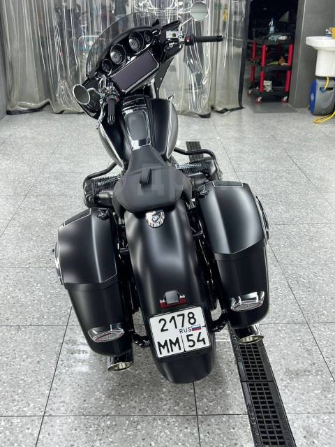 BMW R 18. 1 800. ., , ,   