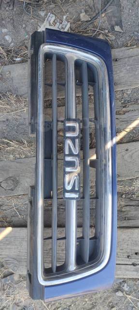 Купить Решетка радиатора Isuzu Bighorn UBS26 UBS73 во Владивостоке по цене:  000₽ — частное объявление на Дроме