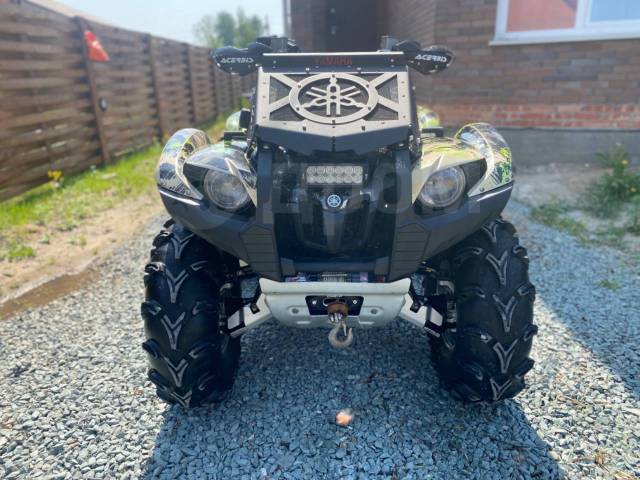 Yamaha Grizzly 700. ,  \,   