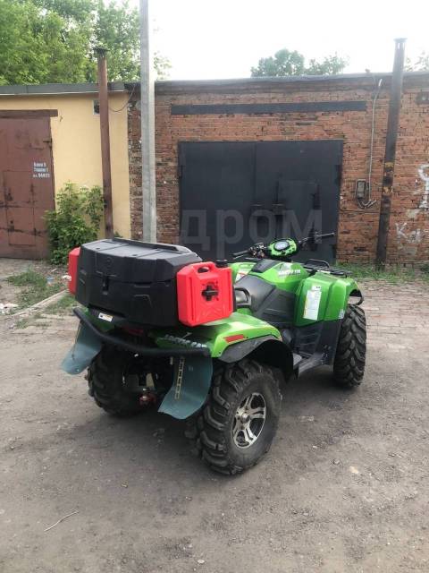 Arctic Cat 700. ,  \,   